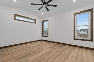 N9259 Anton St, Appleton, WI 54915 - Photo 18