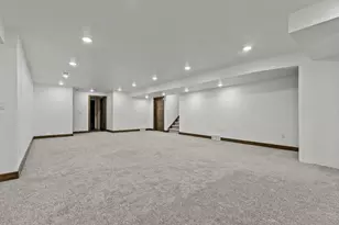 N9259 Anton St, Appleton, WI 54915 - Photo 16