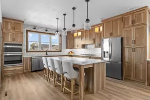N9259 Anton St, Appleton, WI 54915 - Photo 4