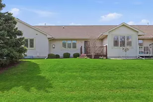 2540 Havenwood Dr, Oshkosh, WI 54904 - Photo 6
