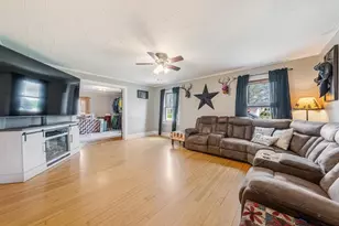 210 4th St, Winneconne, WI 54986 - Photo 18