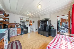 210 4th St, Winneconne, WI 54986 - Photo 10