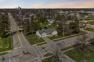 311 Cedar St, Pulaski, WI 54162 - Photo 60