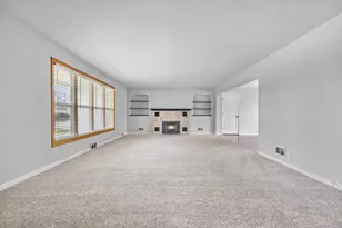311 Cedar St, Pulaski, WI 54162 - Photo 10
