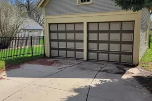 1229 Merritt Ave, Oshkosh, WI 54901 - Photo 30