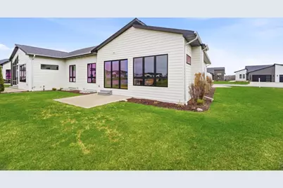 396 Aldon Circle, Green Bay, WI 54304 - Photo 36