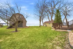 6097 Lyngaas Rd, Winneconne, WI 54986 - Photo 2