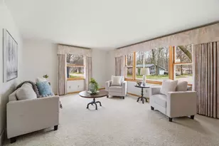 1613 S Telulah Ave, Appleton, WI 54915 - Photo 4