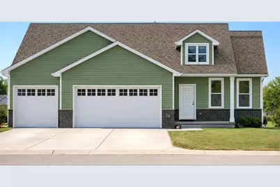 659 Reed Street, Neenah, WI 54956 - Photo 1