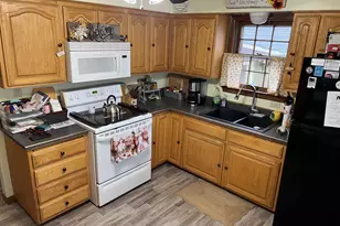 127 Garfield Ave, Clintonville, WI 54929 - Photo 8