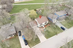 720 Indianwood Ct, Neenah, WI 54956 - Photo 38