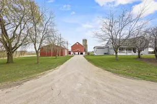 W3665 Faro Springs Rd, Hilbert, WI 54129 - Photo 2