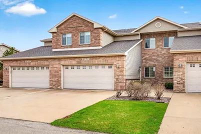 2362 Plank Circle #B, Appleton, WI 54915 - Photo 1