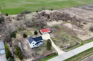 6944 Pleasant View Rd, Greenleaf, WI 54126 - Photo 12