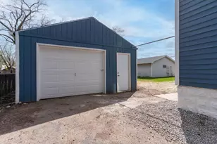 29 Tennessee Ave, Oshkosh, WI 54901 - Photo 20