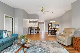 1517 River Pines Dr, Green Bay, WI 54311 - Photo 4