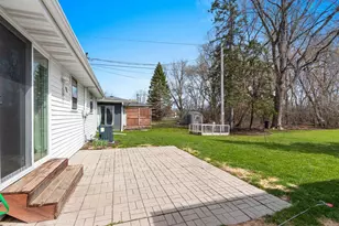 142 Peckham St, Neenah, WI 54956 - Photo 42