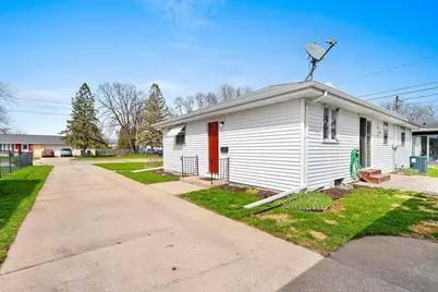 142 Peckham Street, Neenah, WI 54956 - Photo 40