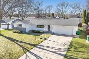 3012 Lawndale Dr, Green Bay, WI 54311 - Photo 28