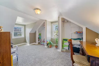824 Zemlock Avenue, Neenah, WI 54956 - Photo 6