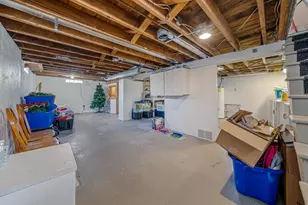 824 Zemlock Ave, Neenah, WI 54956 - Photo 24