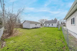 824 Zemlock Ave, Neenah, WI 54956 - Photo 30