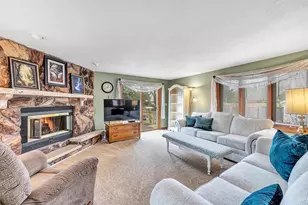 2429 Downy St, Green Bay, WI 54303 - Photo 4