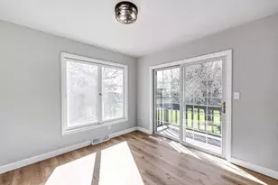 1521 Bismarck Ave, Oshkosh, WI 54902 - Photo 12