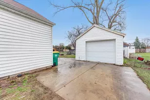 1251 Reber St, Green Bay, WI 54302 - Photo 2