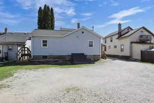 196 N Brooke St, Fond du Lac, WI 54935 - Photo 4