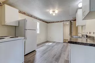 196 N Brooke St, Fond du Lac, WI 54935 - Photo 6