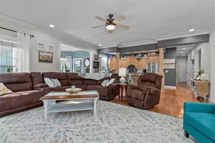 613 E Castlebury Ln, Appleton, WI 54913 - Photo 14