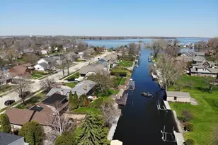 1840 Cliffview Ct, Oshkosh, WI 54901 - Photo 44