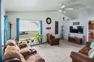 2941 Popplewood Ct, Suamico, WI 51473 - Photo 4