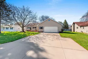 2967 W Hiawatha Dr, Appleton, WI 54914 - Photo 60