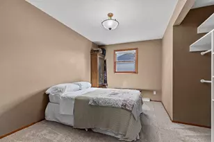 1031 Roberts Ave, Appleton, WI 54914 - Photo 12