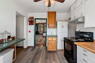 1313 21st St, Two Rivers, WI 54241 - Photo 24