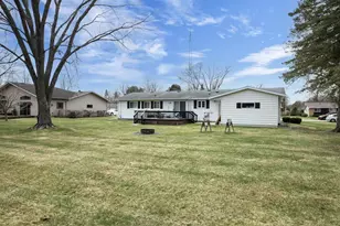 1900 Julie Ln, Stevens Point, WI 54481 - Photo 6