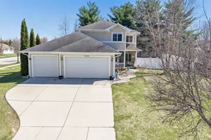 1566 Belle Plane Cir, Green Bay, WI 54313 - Photo 36