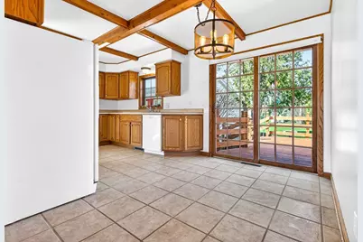 1276 Irish Road, Neenah, WI 54956 - Photo 8