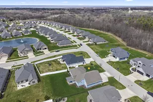 3492 Peppergrass Dr, Green Bay, WI 54311 - Photo 54