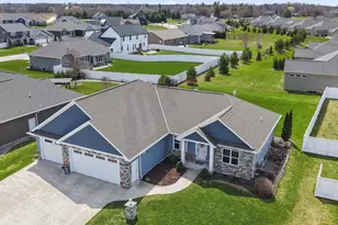 3492 Peppergrass Dr, Green Bay, WI 54311 - Photo 48