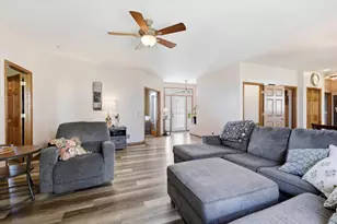 412 Harvest Hill Dr, Denmark, WI 54208 - Photo 2