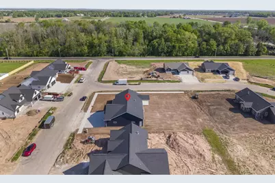 N8870 Killarney Way, Menasha, WI 54952 - Photo 70