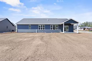 N8870 Killarney Way, Menasha, WI 54952 - Photo 56
