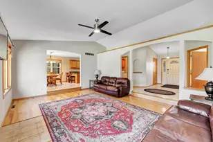 5142 Menominee Line Rd, Gillett, WI 54124 - Photo 4