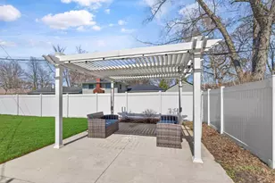 1080 Thorndale St, Green Bay, WI 54304 - Photo 24