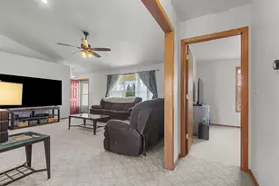2276 Samantha St, De Pere, WI 54115 - Photo 6