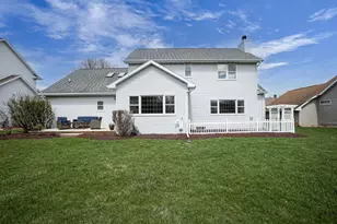 4715 Grand Meadows Dr, Appleton, WI 54914 - Photo 6
