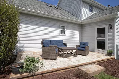 4715 Grand Meadows Drive, Appleton, WI 54914 - Photo 4
